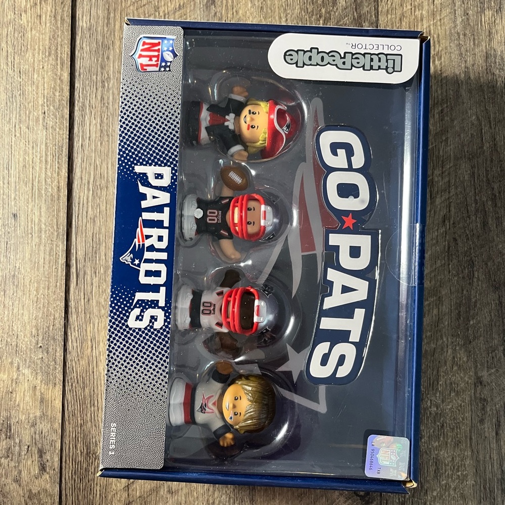 Patriots Toy Set - Blue and Red